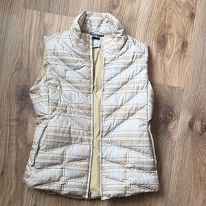 Patagonia Women's Beige Plaid Quilted Vest